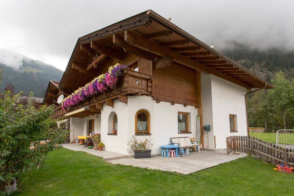 Haus Stefan Apartment Neustift im Stubaital Exterior foto